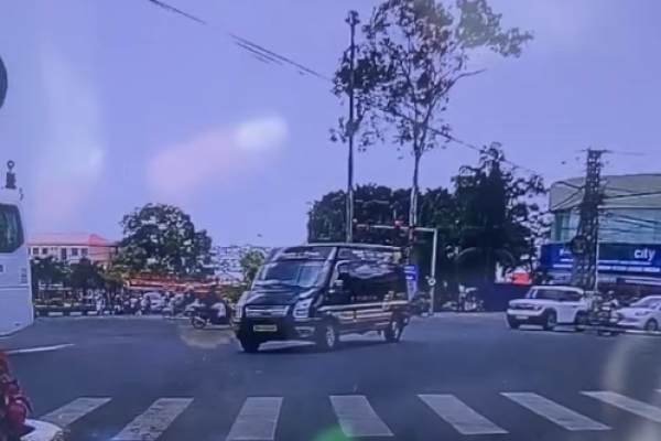 A grandma crosses outside the pedestrian crossing and is run over by a bus