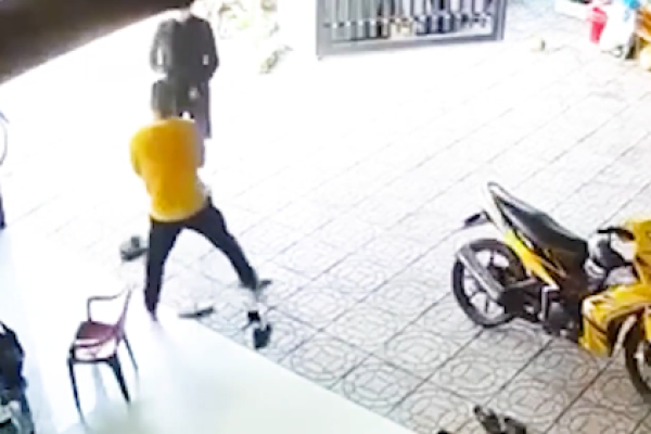 A father gets his revenge for his daughter killed in a traffic accident