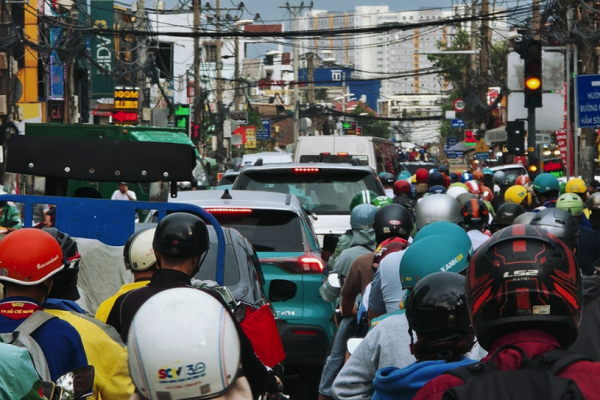 How does it feel to drive in Vietnam?