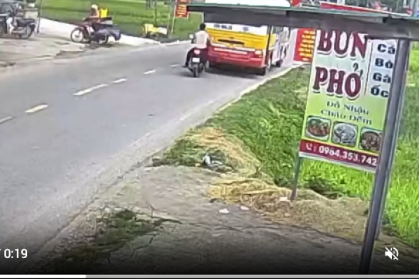 Driver dies trying to take bus